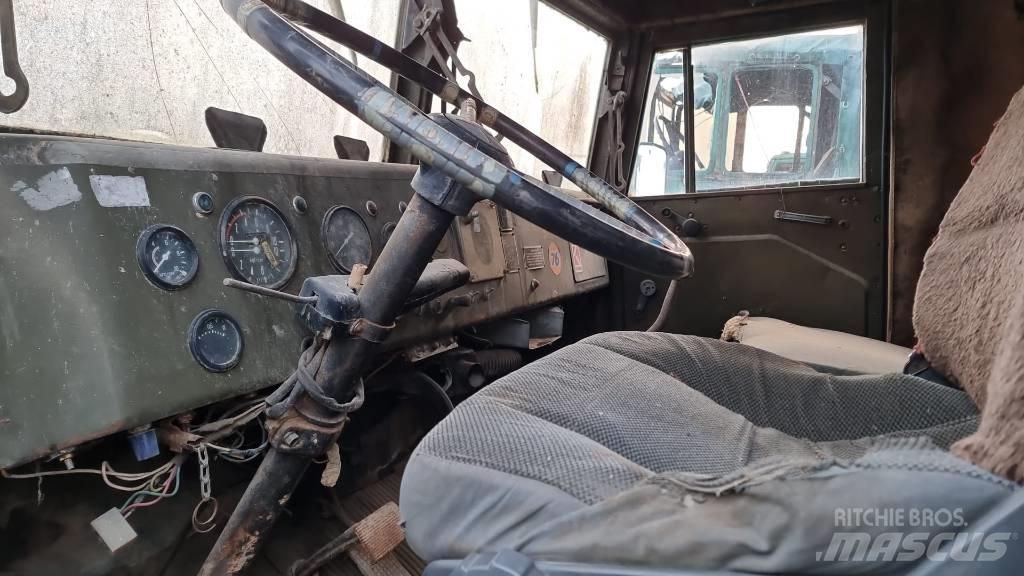 Kraz 255 B 6x6 Kiper tovornjaki