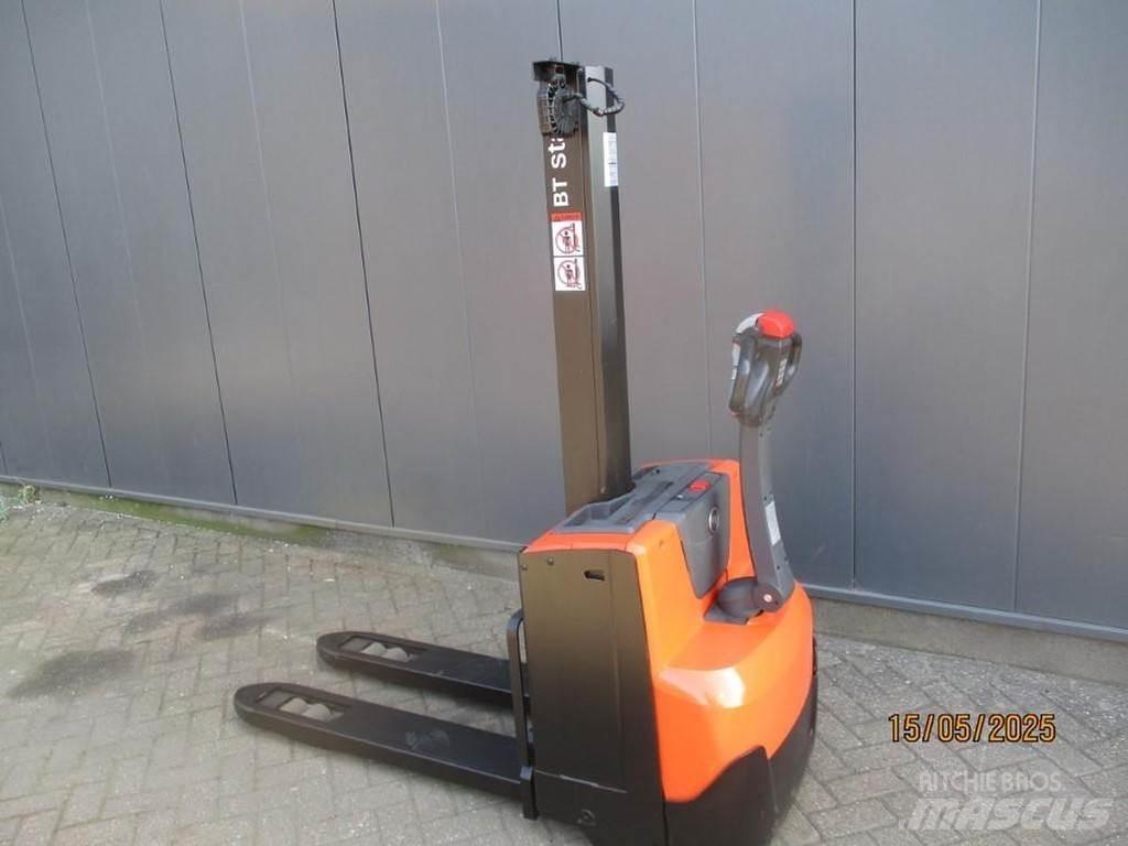 BT SWE 080L Ročni električni viličar