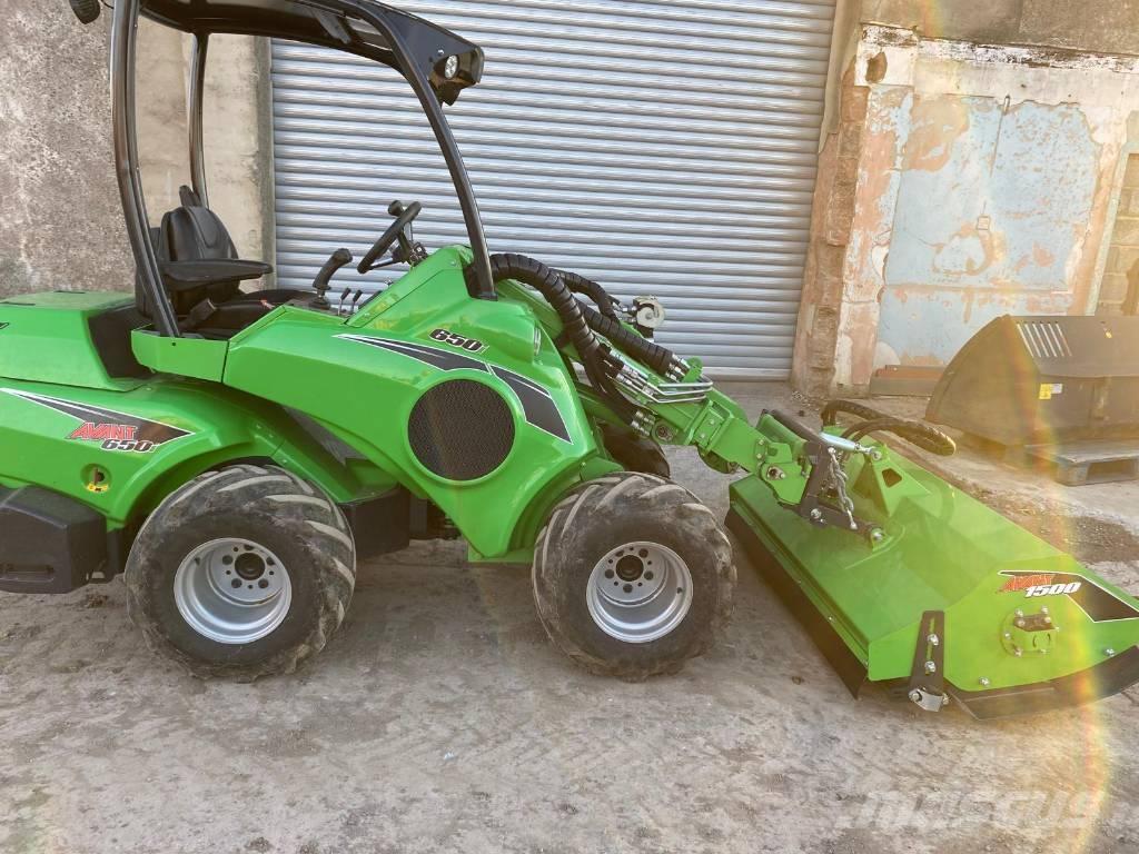 Avant 650 i Kolesni nakladalci