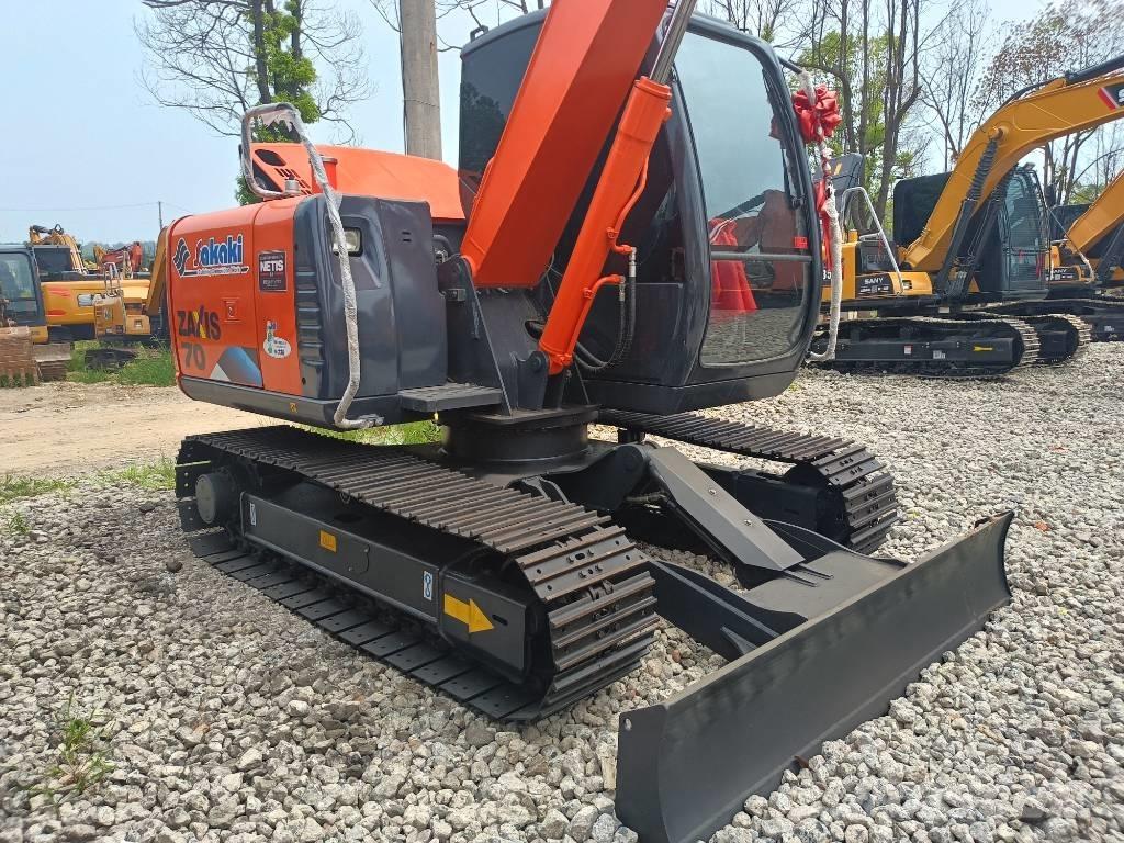 Hitachi ZX 70 Midi bagri 7t – 12t