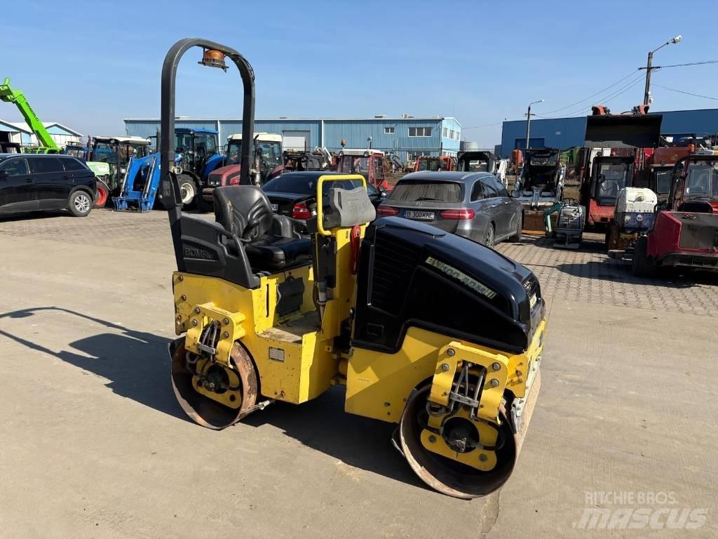 Bomag BW 100 AD-5 Dvojni valjarji