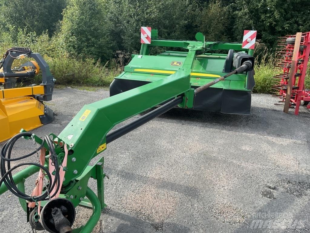 John Deere 530 Diskaste kosilnice