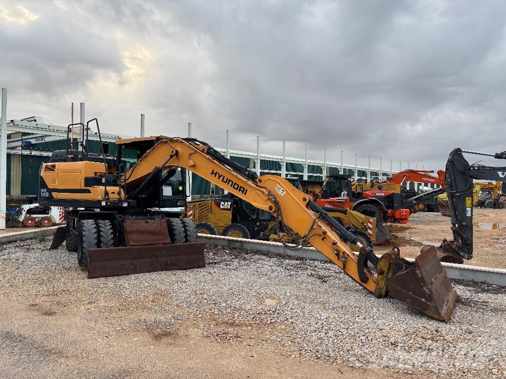 Hyundai HW 140 A Bagri na kolesih