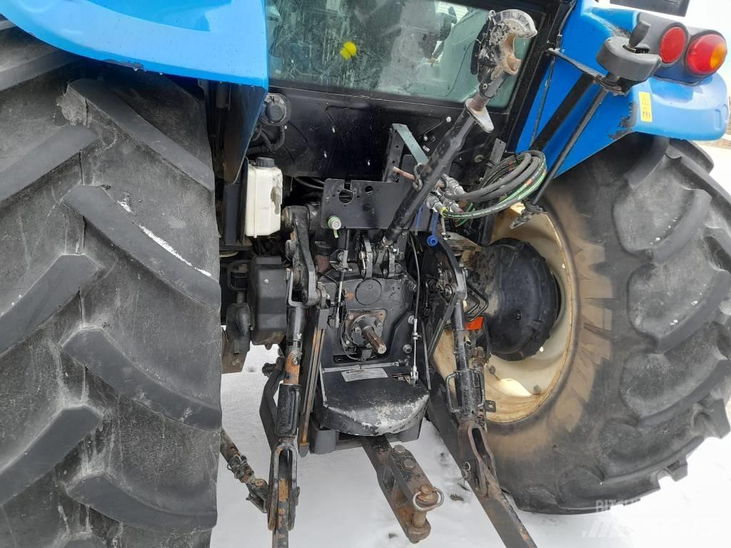 New Holland TD 5.95 Traktorji