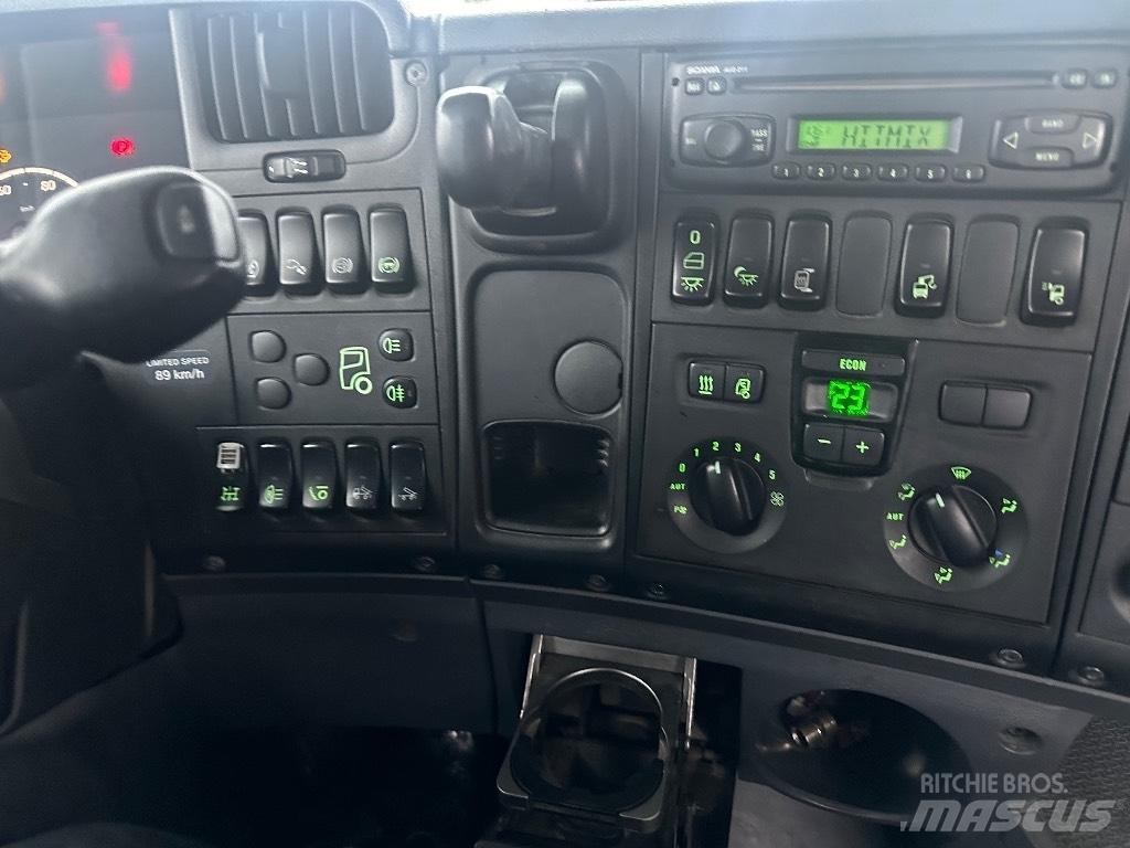 Scania R500 8X4 Razstavljivi tovornjaki z žičnimi dvigali