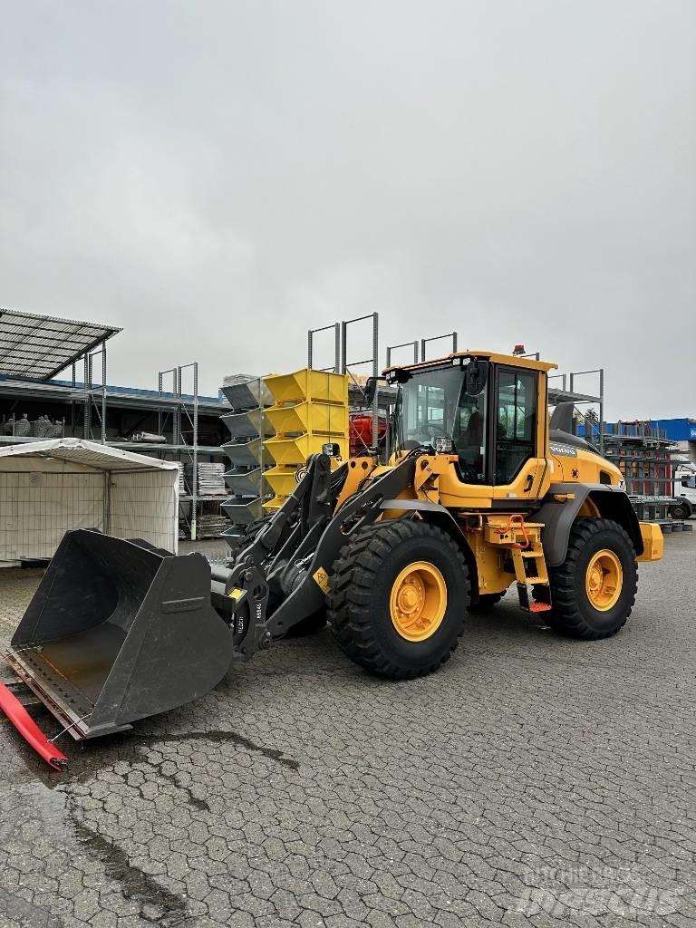 Volvo Radlader L60H Kolesni nakladalci