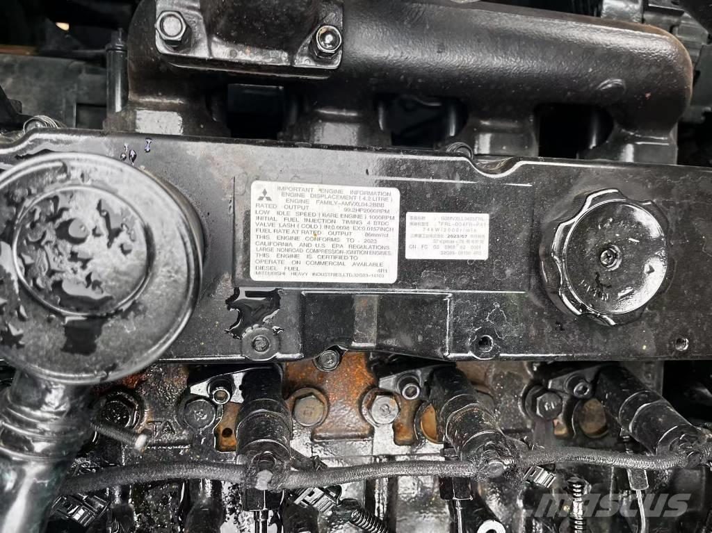 Kobelco SK 140 Bagri goseničarji