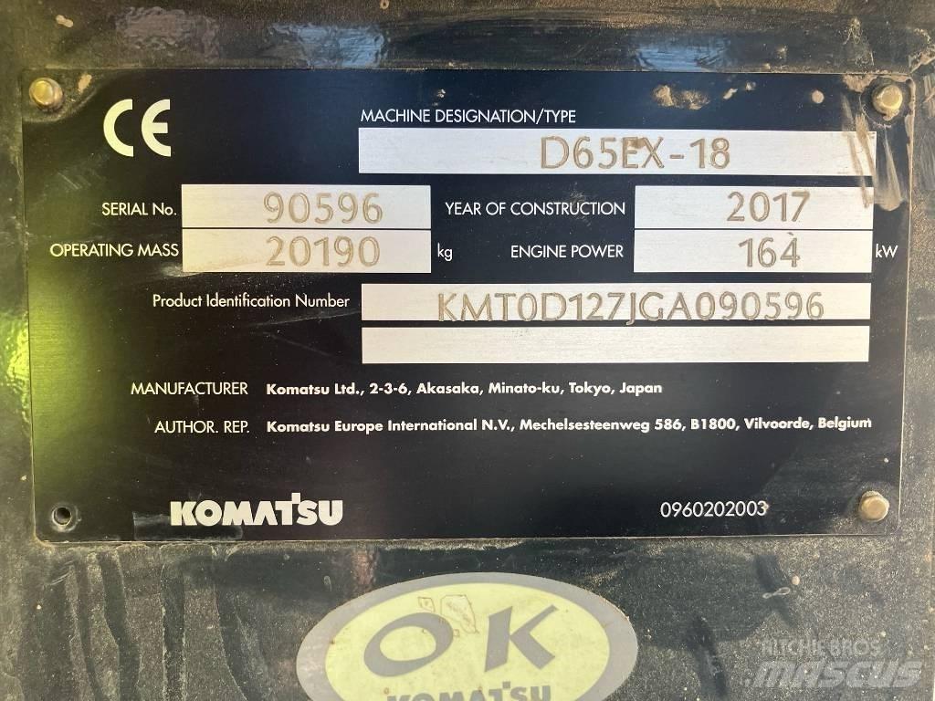 Komatsu D65 EX-18 Buldožerji goseničarji