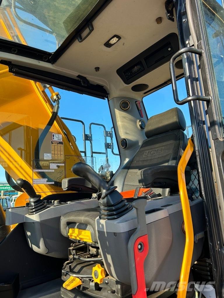 JCB 220X L Bagri goseničarji
