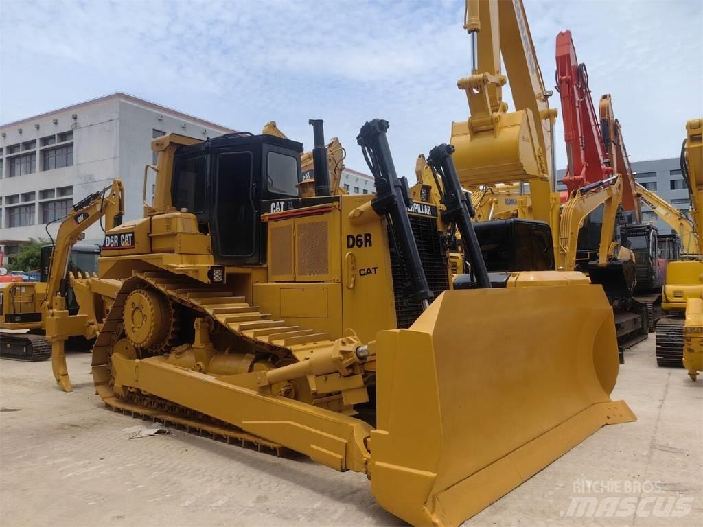 CAT D 6 R Buldožerji goseničarji