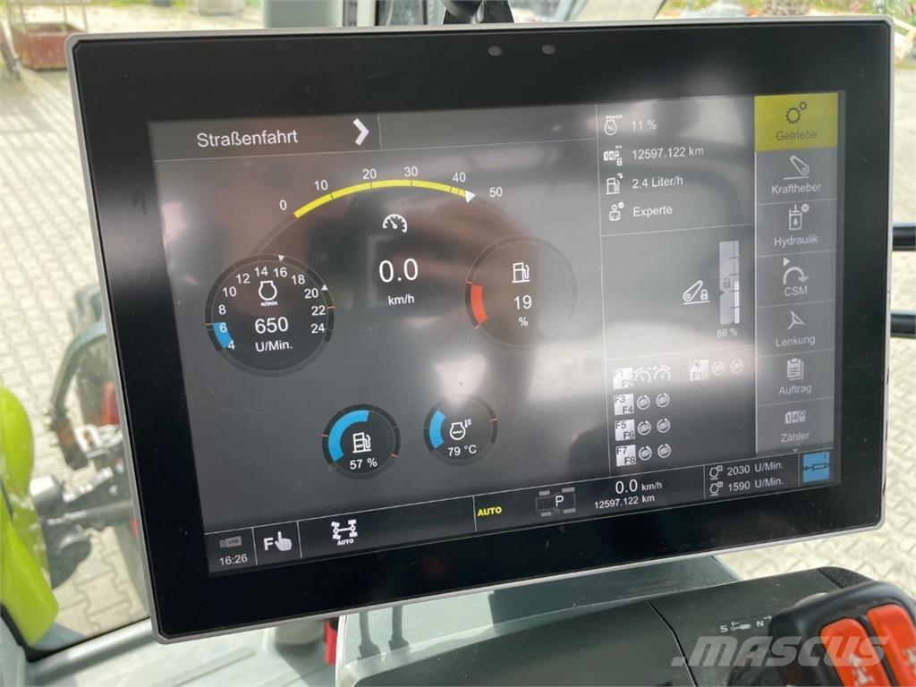 CLAAS Axion 810 CM Traktorji