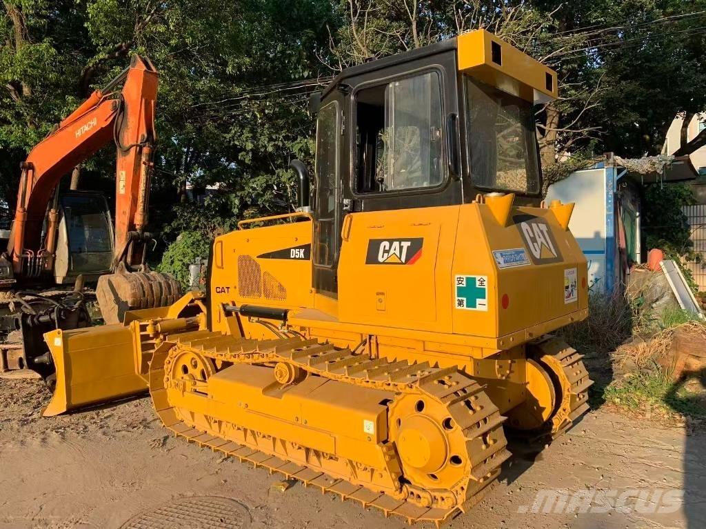 CAT D 5 K Buldožerji goseničarji