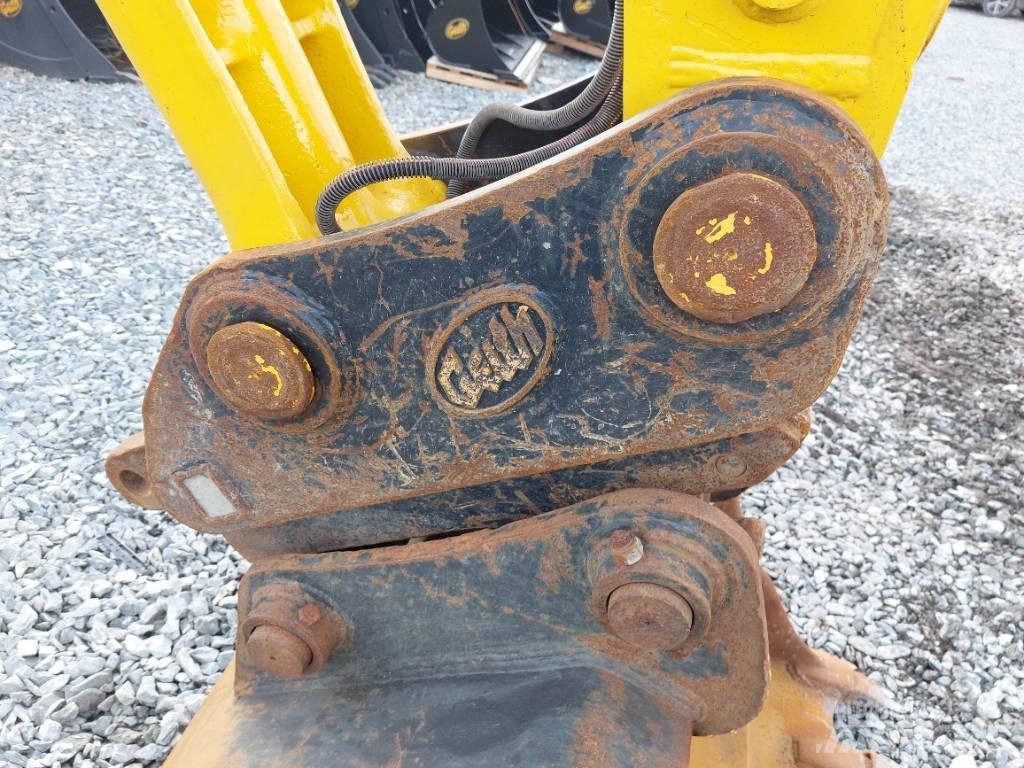 Komatsu PC210LC-11 Bagri goseničarji