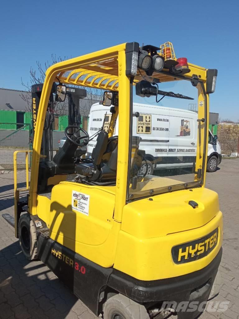 Hyster J 3.0 XN Električni viličarji