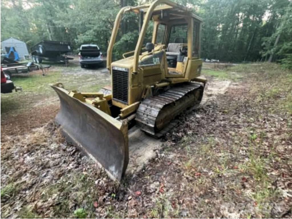 CAT D 5 G Buldožerji goseničarji