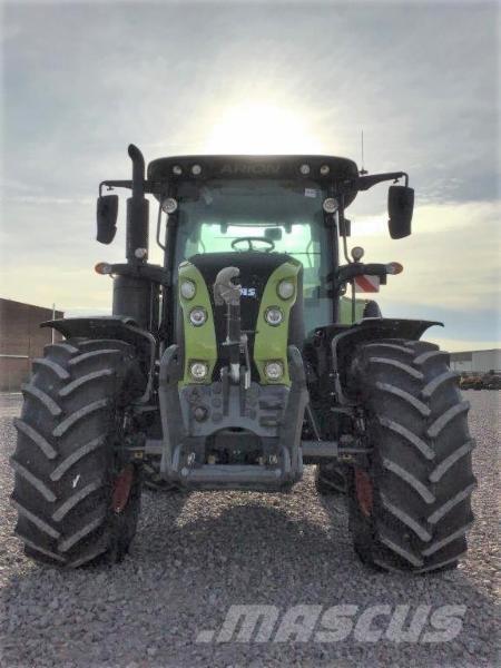 CLAAS ARION 530 Traktorji