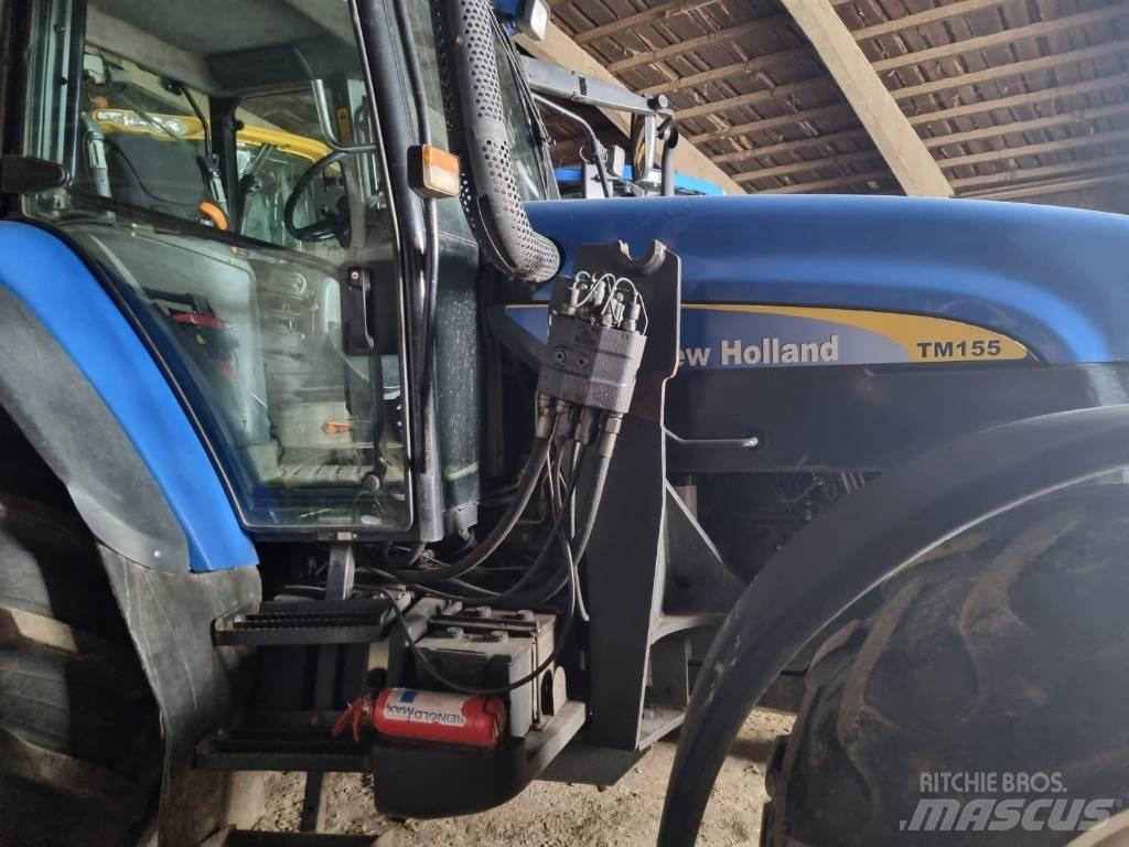 New Holland TM 155 Traktorji