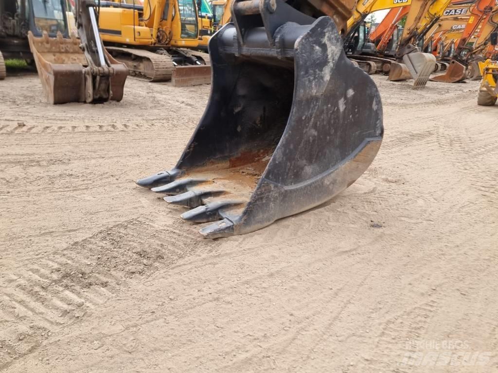 Doosan DX 380 LC Bagri goseničarji