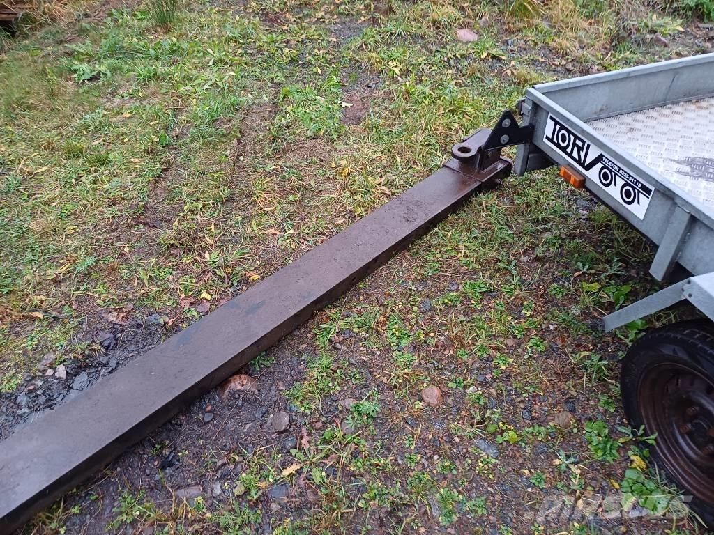 Vreten 280 Snežne deske in plugi