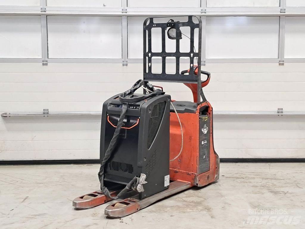 Linde T16 Električni nizko dvižni viličar