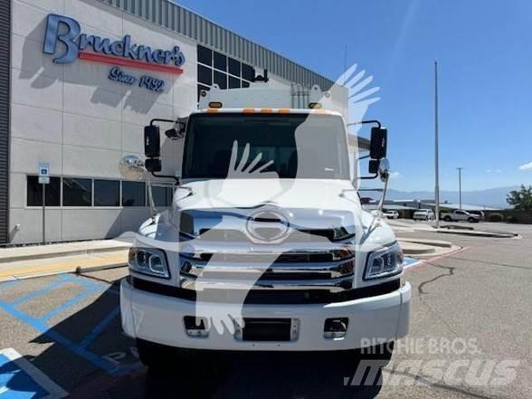 Hino L7 Komunalni tovornjaki