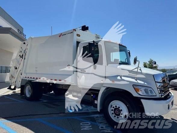 Hino L7 Komunalni tovornjaki