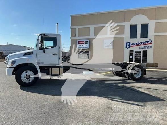 Hino L7 Tovornjaki-šasije