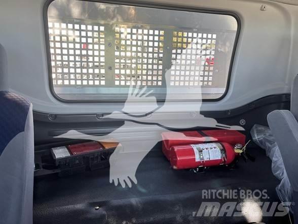 Isuzu FTR Tovornjaki-šasije