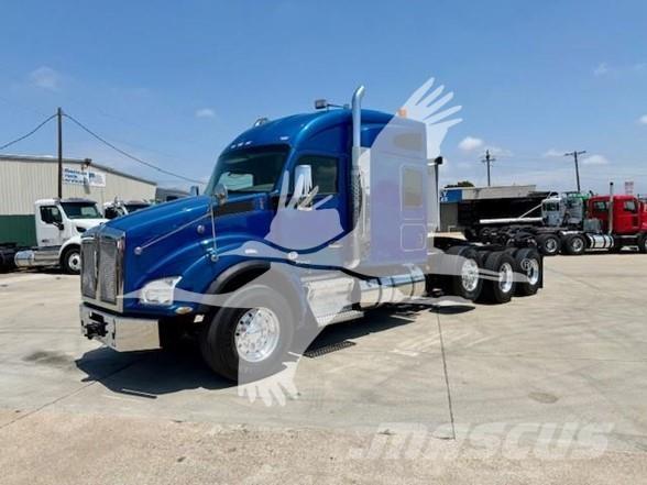 Kenworth T880 Vlačilci