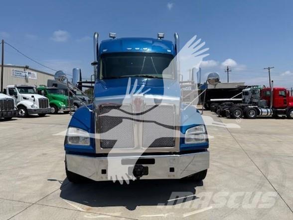 Kenworth T880 Vlačilci