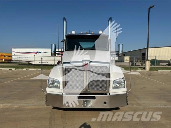 Kenworth T880 Vlačilci