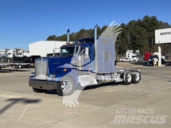 Kenworth W900L Vlačilci