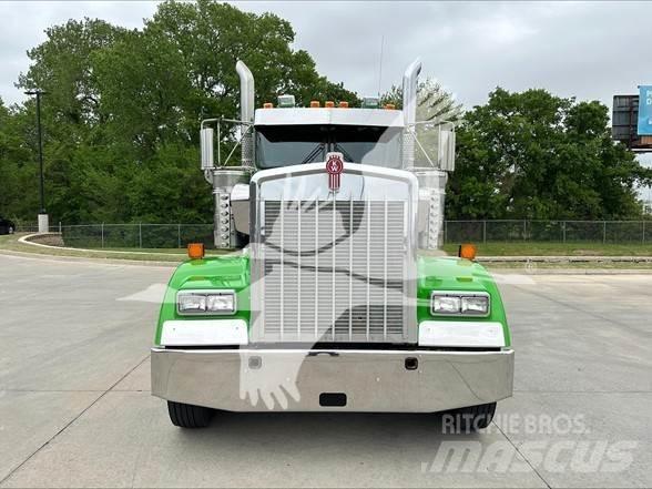 Kenworth W900L Vlačilci