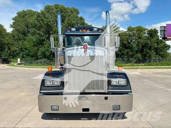 Kenworth W900L Vlačilci