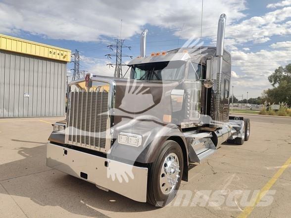 Kenworth W900L Vlačilci