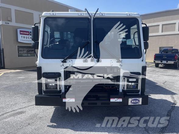 Mack LR64R Komunalni tovornjaki