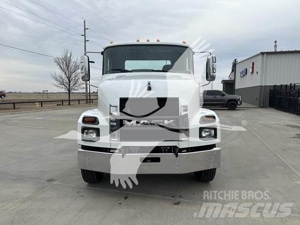 Mack MD6 Drugo