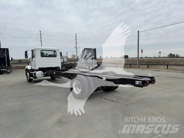 Mack MD6 Drugo