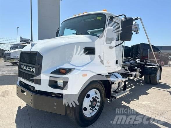 Mack MD6 Komunalni tovornjaki