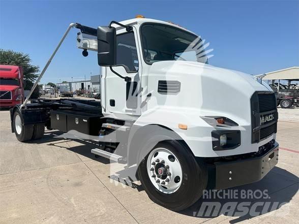 Mack MD6 Komunalni tovornjaki