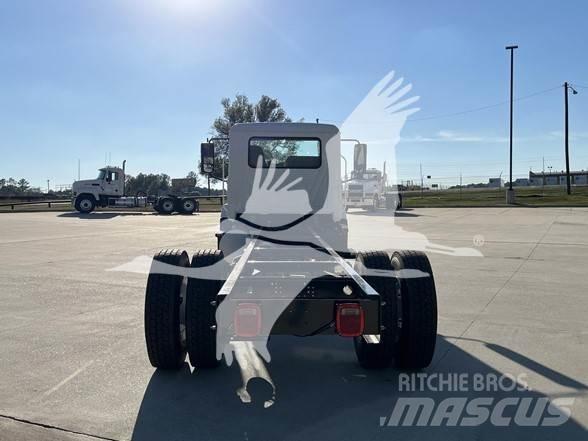 Mack MD6 Tovornjaki-šasije