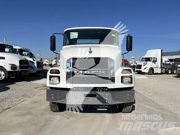 Mack MD6 Tovornjaki-šasije