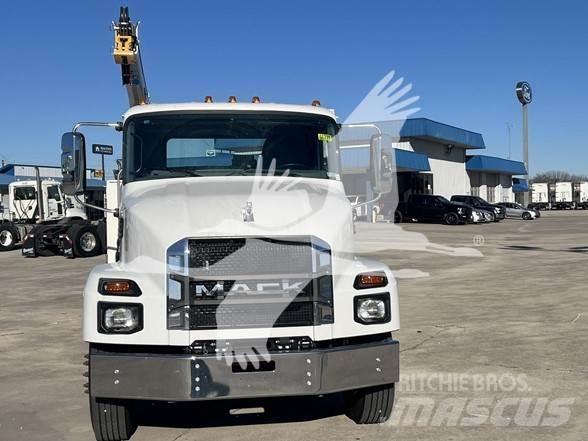 Mack MD6 Drugo