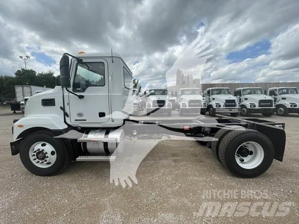 Mack MD6 Tovornjaki-šasije
