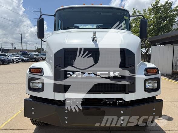 Mack MD6 Tovornjaki-šasije