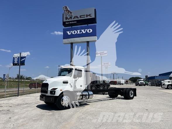 Mack MD6 Tovornjaki-šasije
