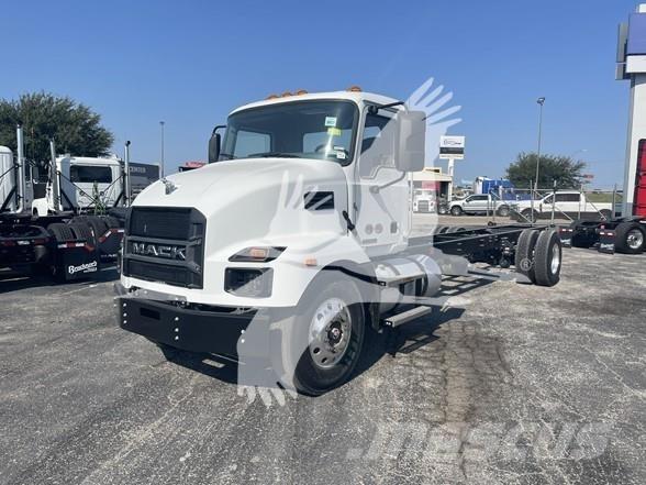 Mack MD6 Tovornjaki-šasije