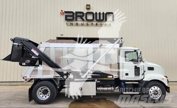 Mack MD7 Drugo