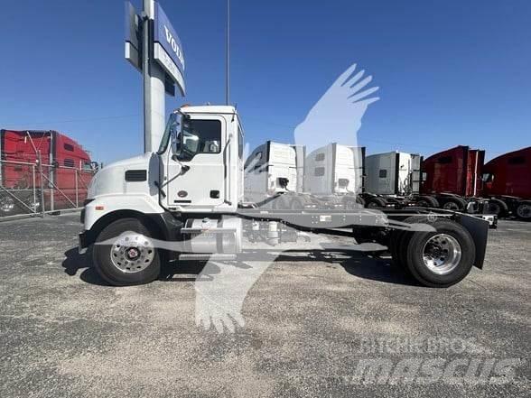 Mack MD7 Tovornjaki-šasije