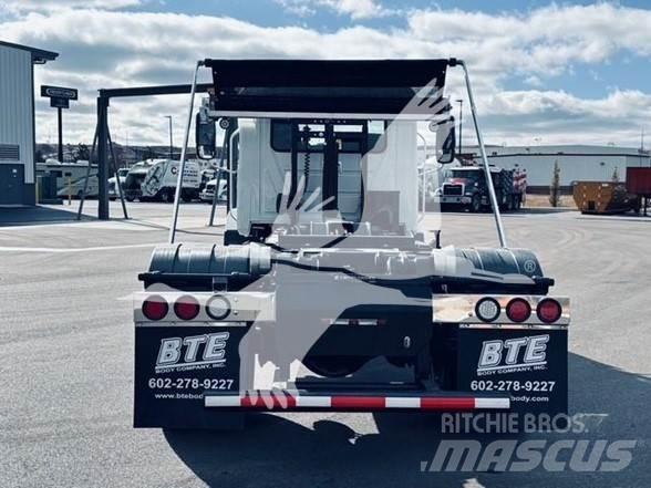 Mack MD7 Drugo